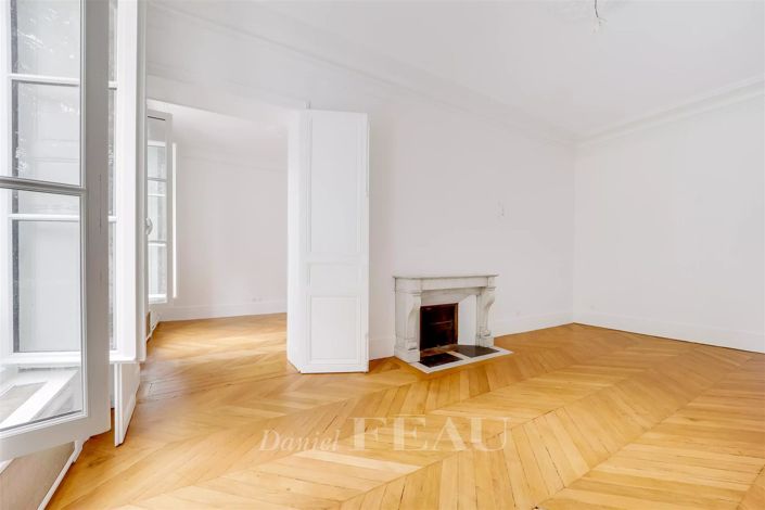 Image No.3-3 Bed Apartment for sale