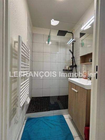 Image No.12-3 Bed Apartment for sale