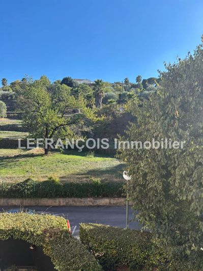 Image No.13-3 Bed Apartment for sale