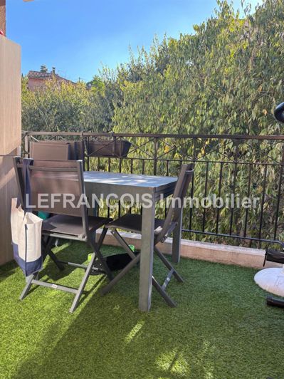 Image No.14-3 Bed Apartment for sale