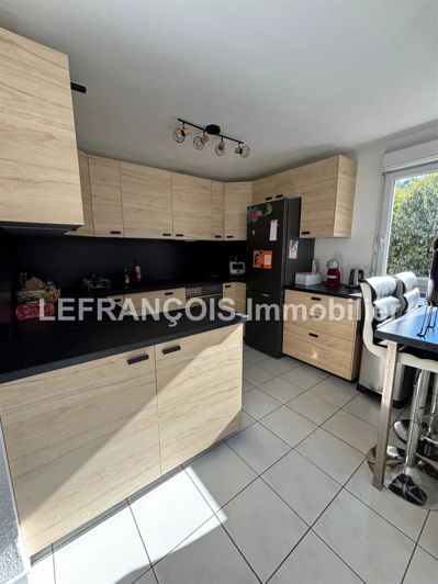 Image No.2-3 Bed Apartment for sale