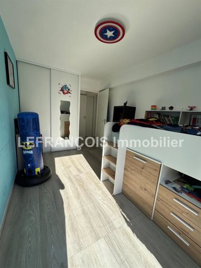 Image No.8-3 Bed Apartment for sale