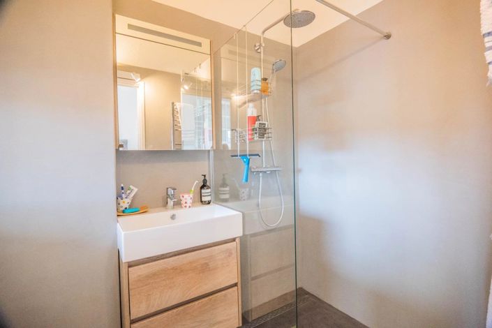 Image No.14-6 Bed House for sale