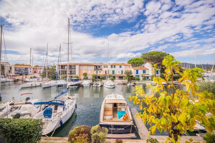 Image No.17-6 Bed House for sale