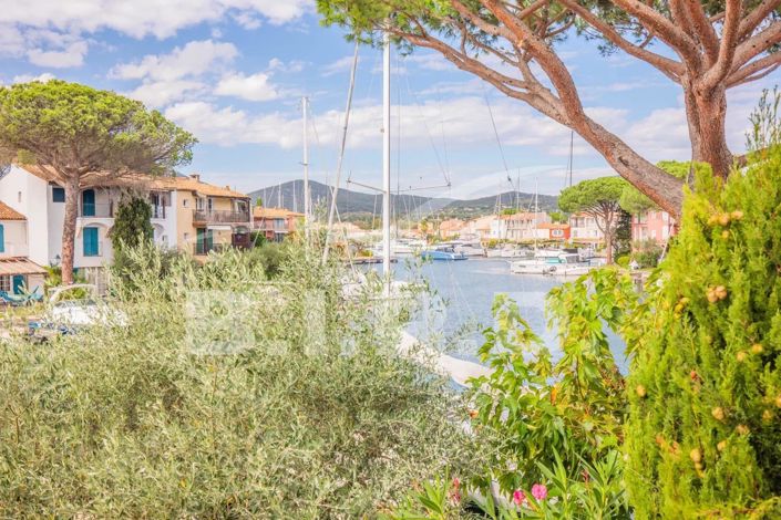 Image No.20-6 Bed House for sale