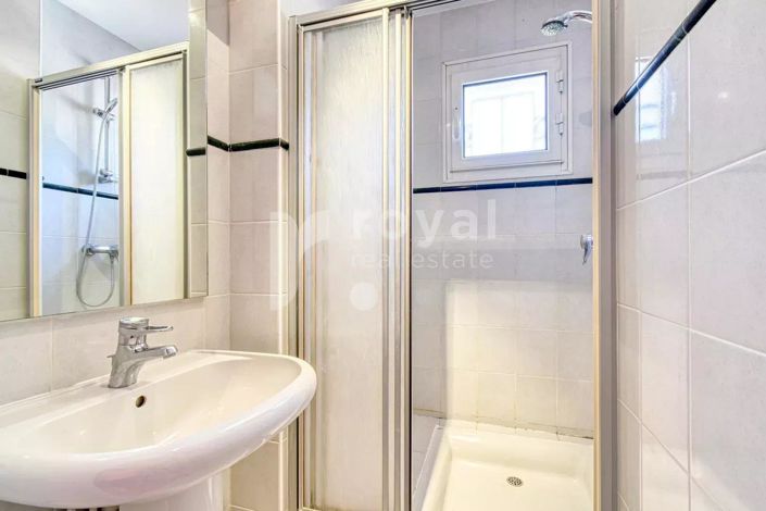 Image No.14-3 Bed House for sale