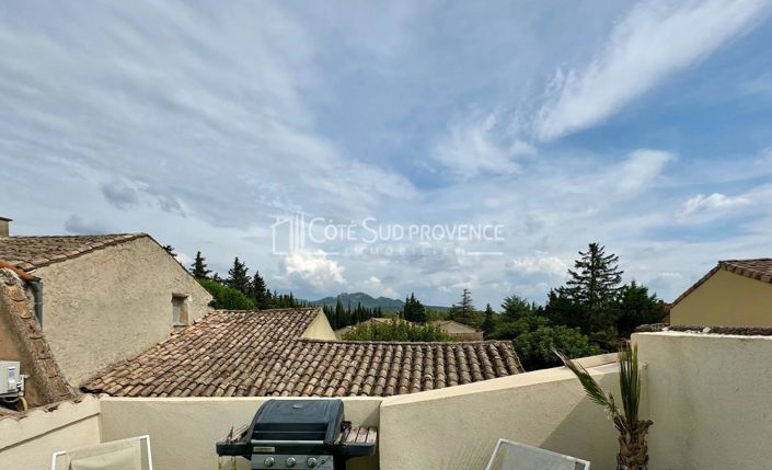 Image No.25-House for sale