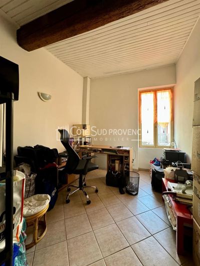 Image No.33-House for sale