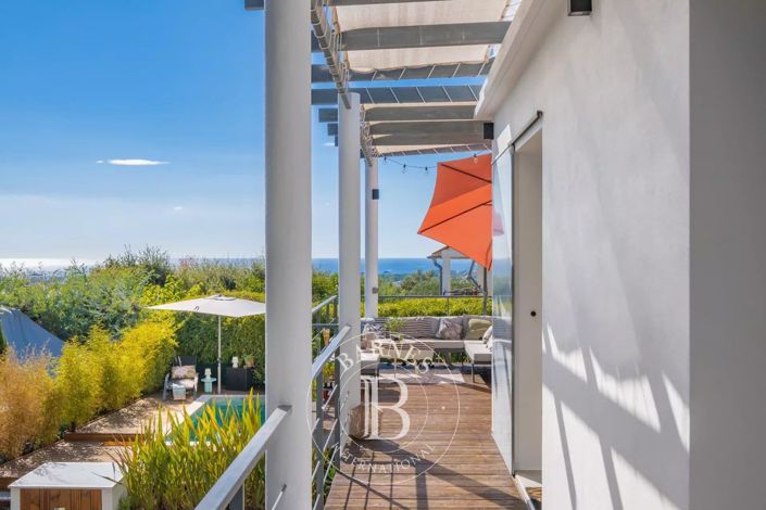 Image No.19-3 Bed House for sale