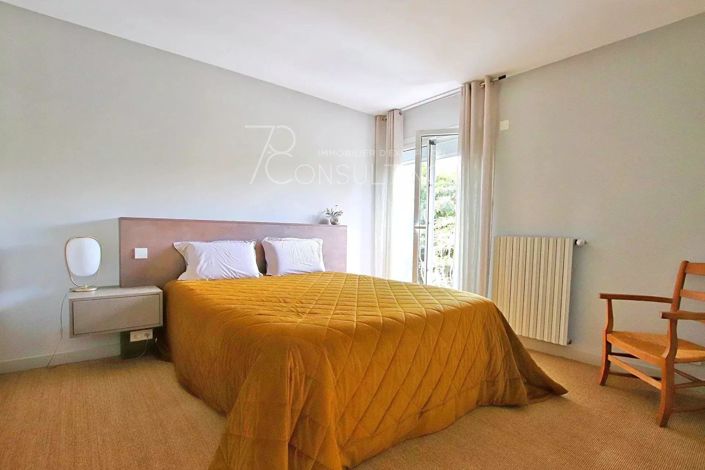 Image No.13-House for sale