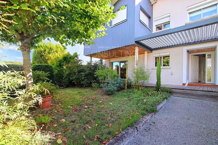 Image No.18-House for sale