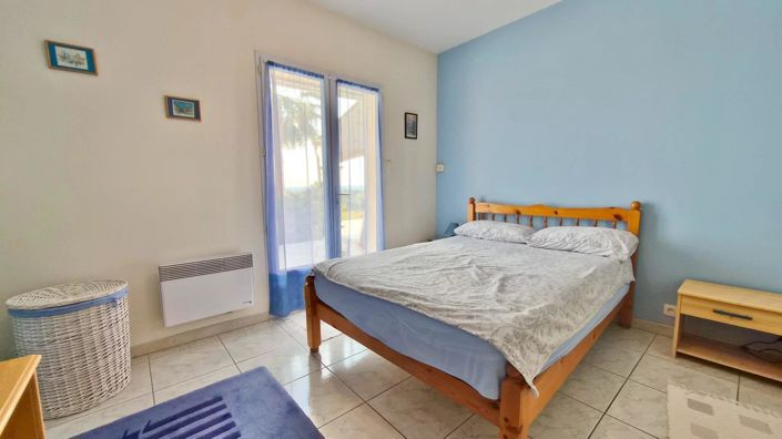 Image No.15-5 Bed House for sale