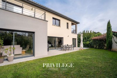 1 - Sainte-Foy-lès-Lyon, House