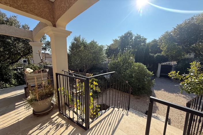 Image No.17-5 Bed House for sale