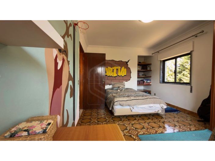 Image No.11-5 Bed House for sale