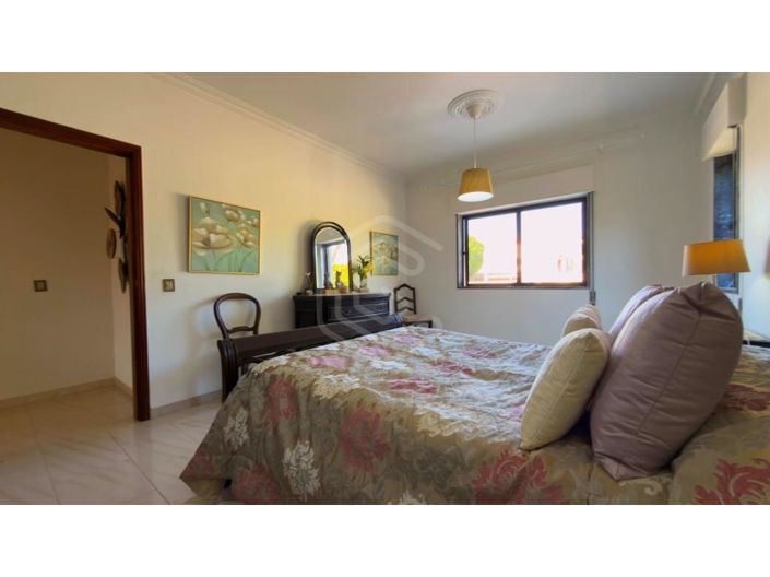 Image No.13-5 Bed House for sale