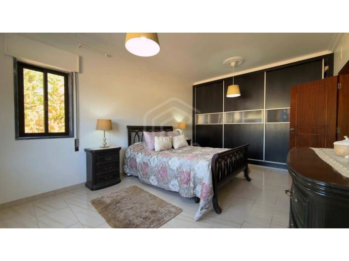 Image No.15-5 Bed House for sale