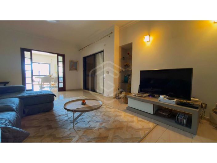 Image No.16-5 Bed House for sale