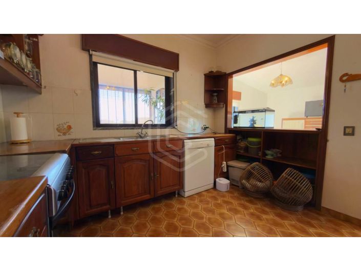 Image No.27-5 Bed House for sale