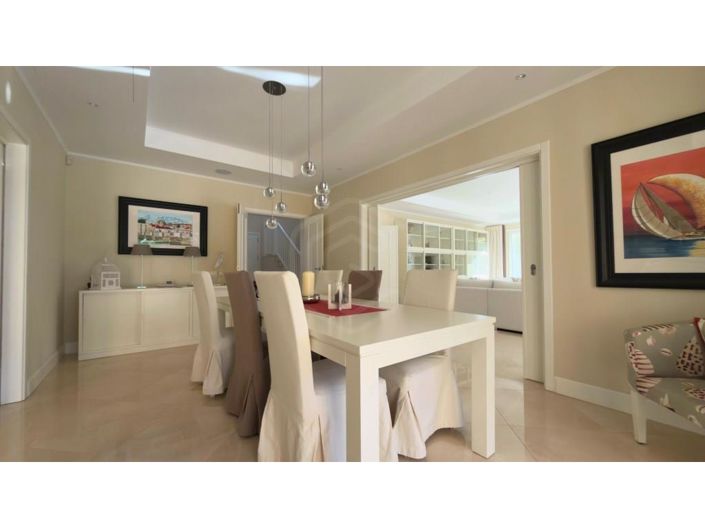 Image No.12-4 Bed House for sale