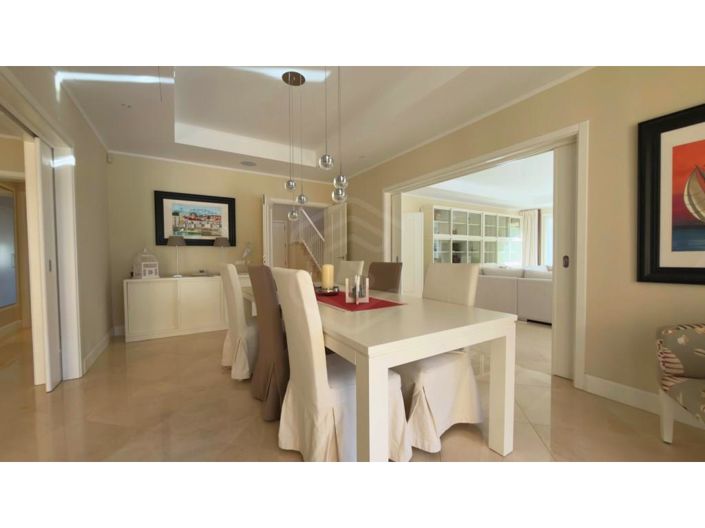 Image No.14-4 Bed House for sale