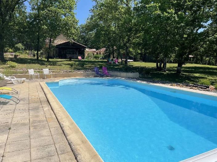 Image No.10-9 Bed House for sale