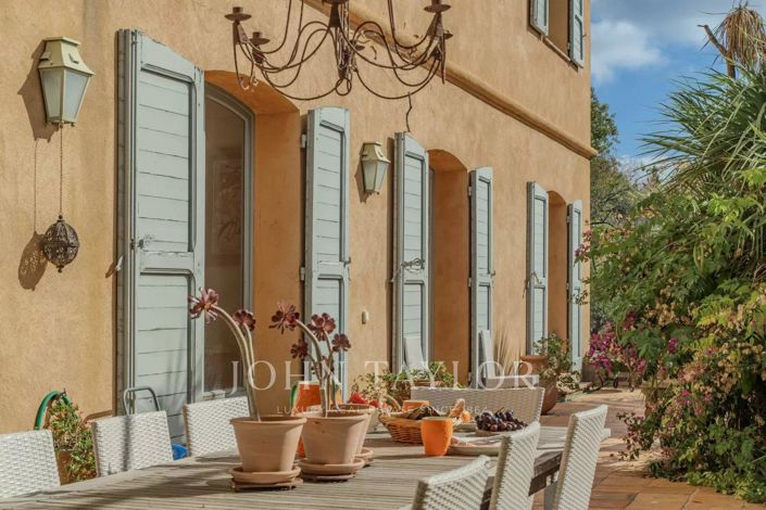 Image No.2-Maison de 5 chambres à vendre à Cabris