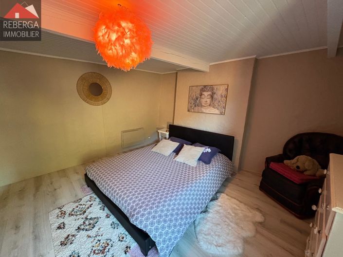 Image No.20-4 Bed House for sale