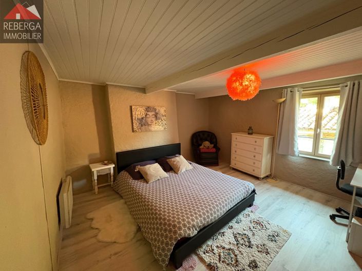 Image No.21-4 Bed House for sale