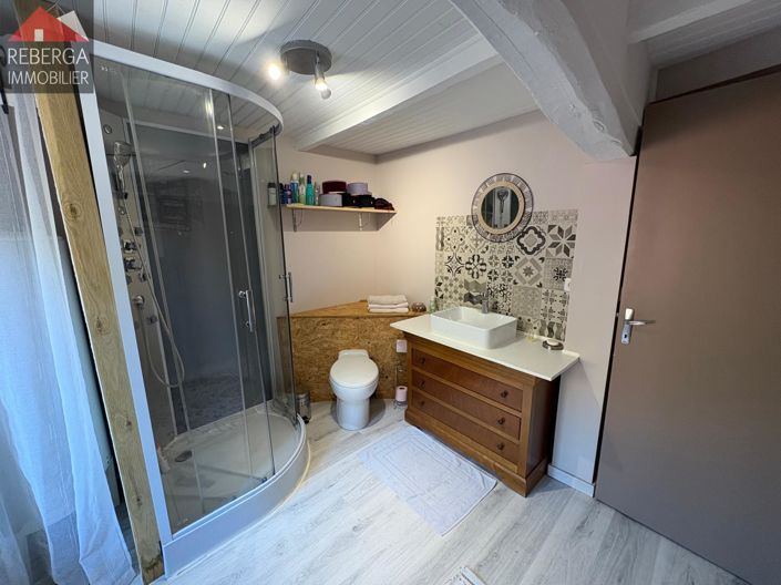 Image No.22-4 Bed House for sale