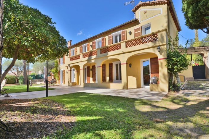 Image No.2-Maison de 4 chambres à vendre à Le Cannet