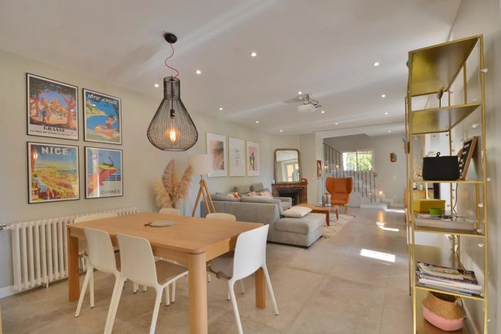 Image No.5-4 Bed House for sale