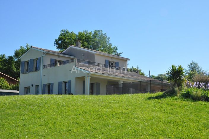 Image No.2-3 Bed House for sale