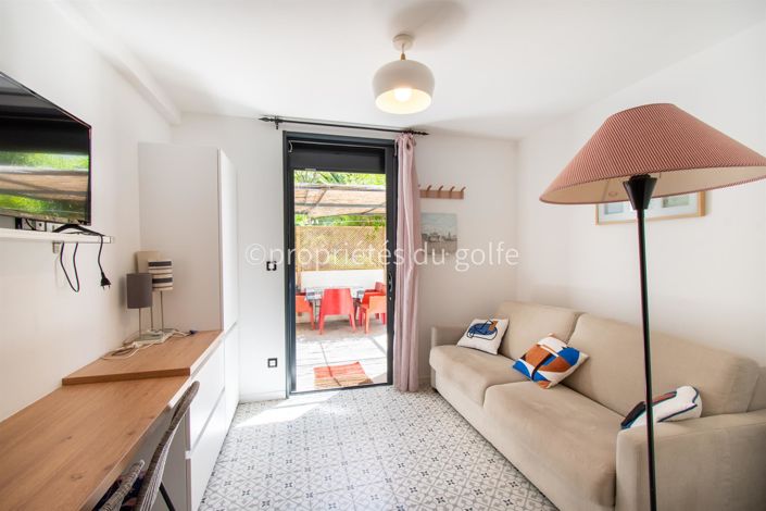 Image No.13-5 Bed House for sale