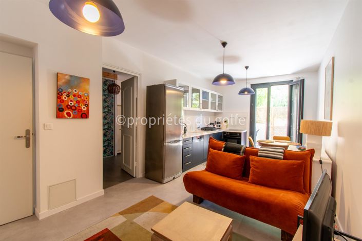 Image No.16-5 Bed House for sale