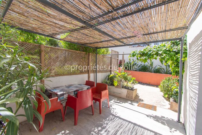 Image No.22-5 Bed House for sale