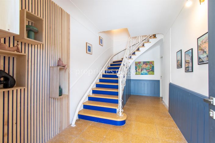 Image No.4-5 Bed House for sale