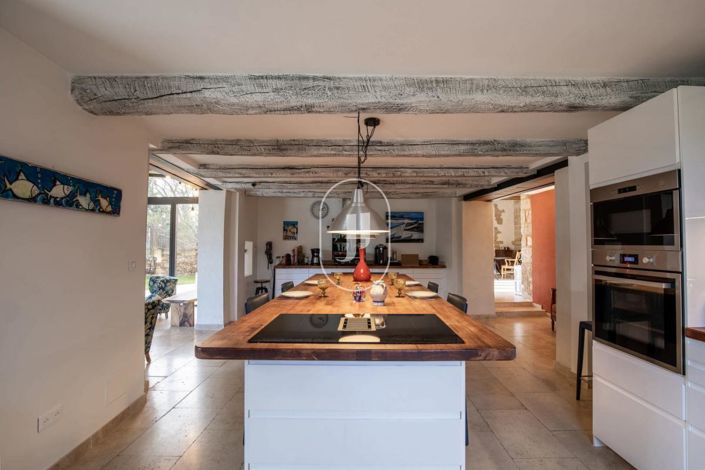 Image No.7-6 Bed House for sale