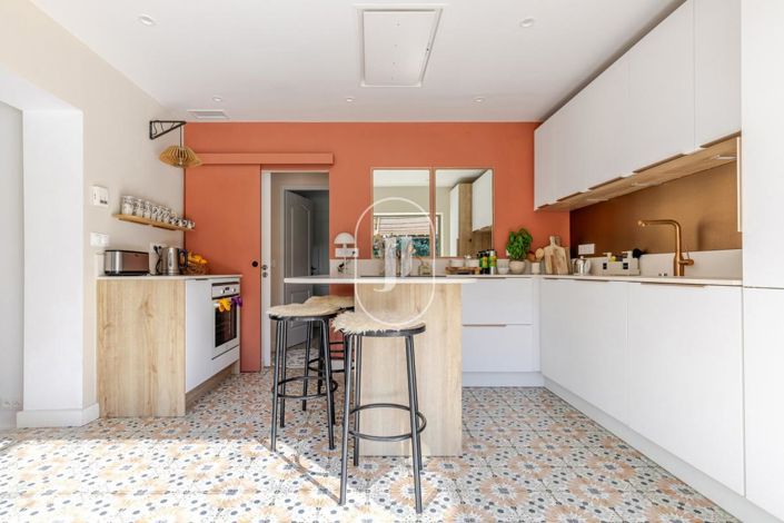 Image No.4-Maison de 6 chambres à vendre à Rognes