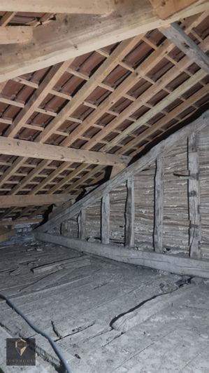 Image No.13-2 Bed House for sale