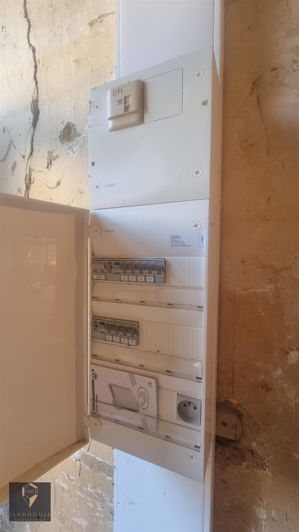 Image No.19-2 Bed House for sale