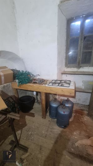 Image No.7-2 Bed House for sale