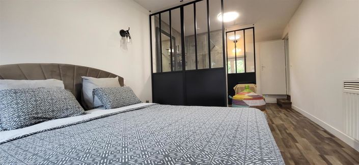 Image No.30-4 Bed House for sale