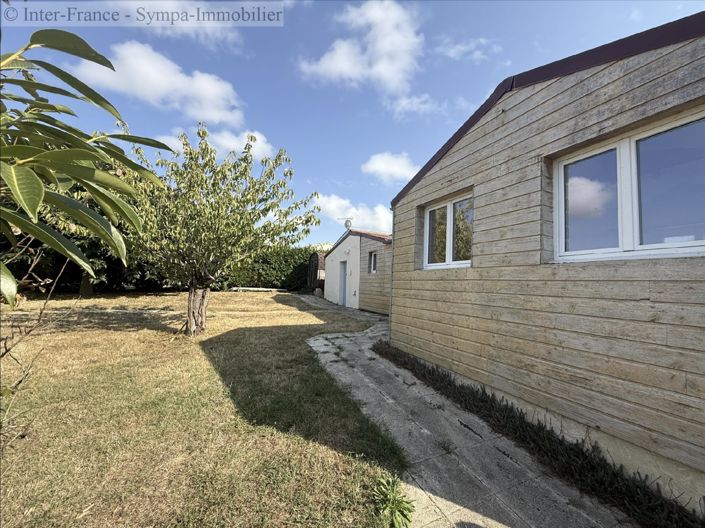 Image No.12-60 Bed Property for sale