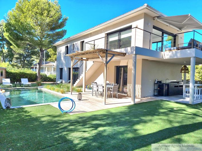 Image No.5-5 Bed House for sale