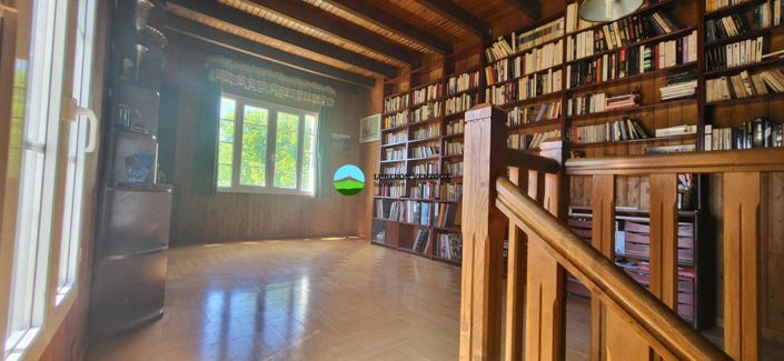 Image No.12-6 Bed House for sale