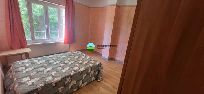 Image No.16-6 Bed House for sale