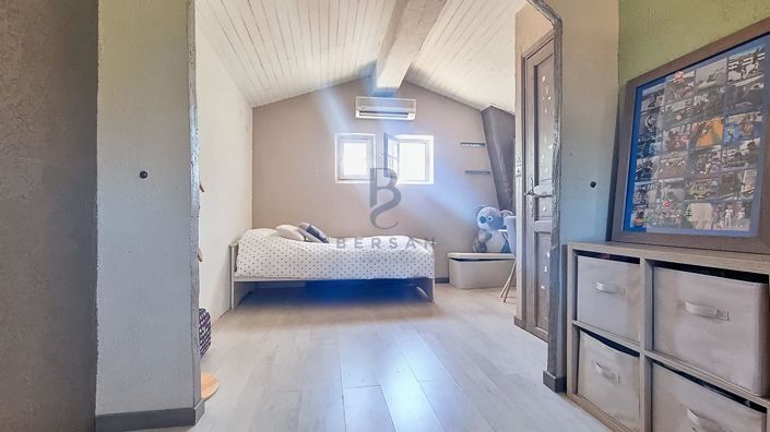 Image No.14-3 Bed House for sale