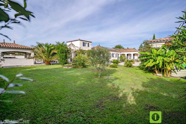 Image No.14-3 Bed House for sale