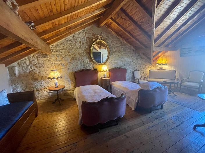 Image No.15-5 Bed House for sale